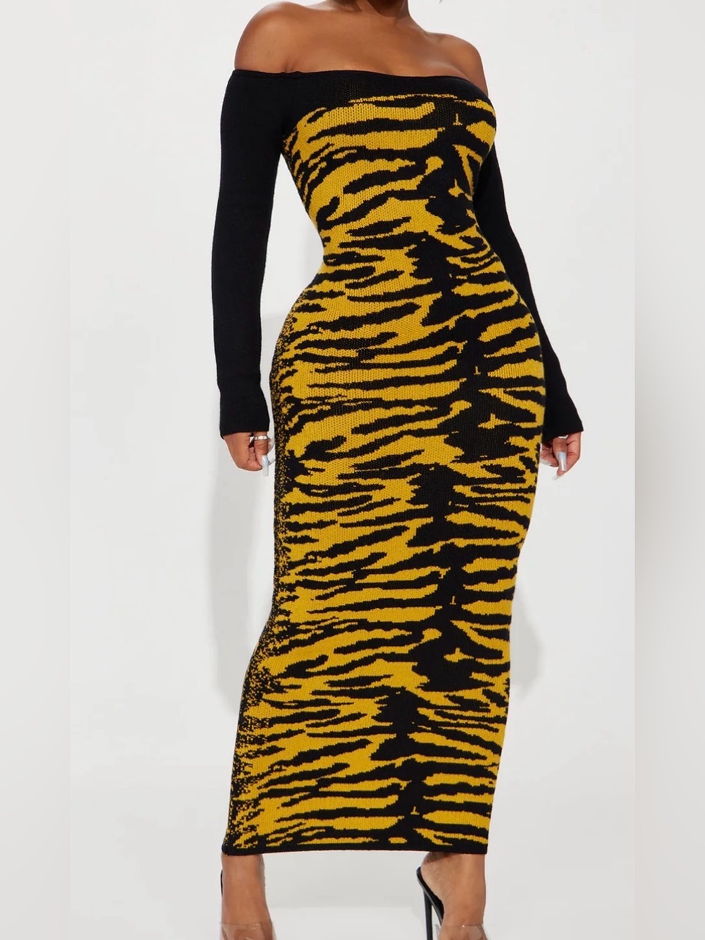 Queen of the jungle Sweater Maxi Dress